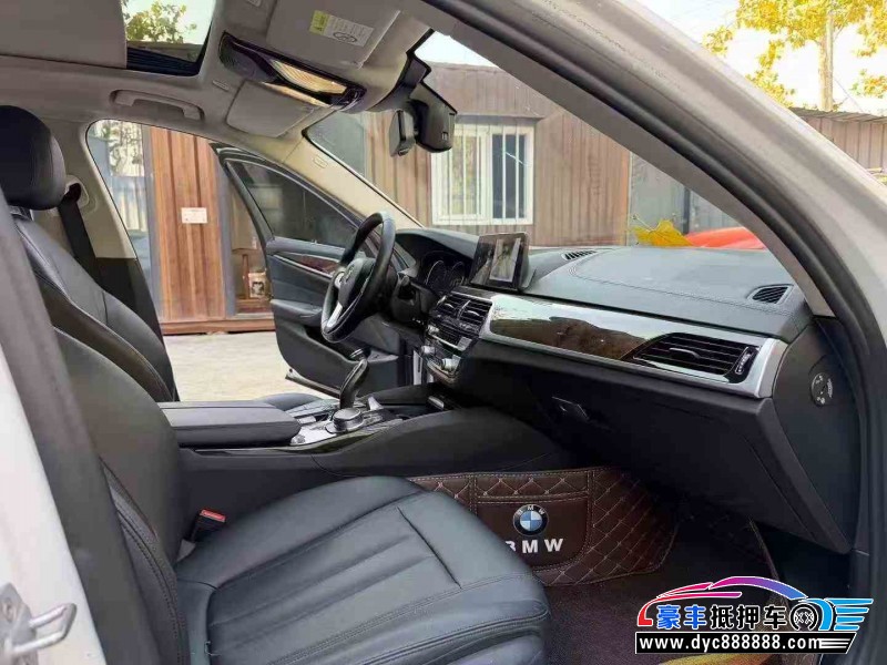 18年宝马5系轿车抵押车出售