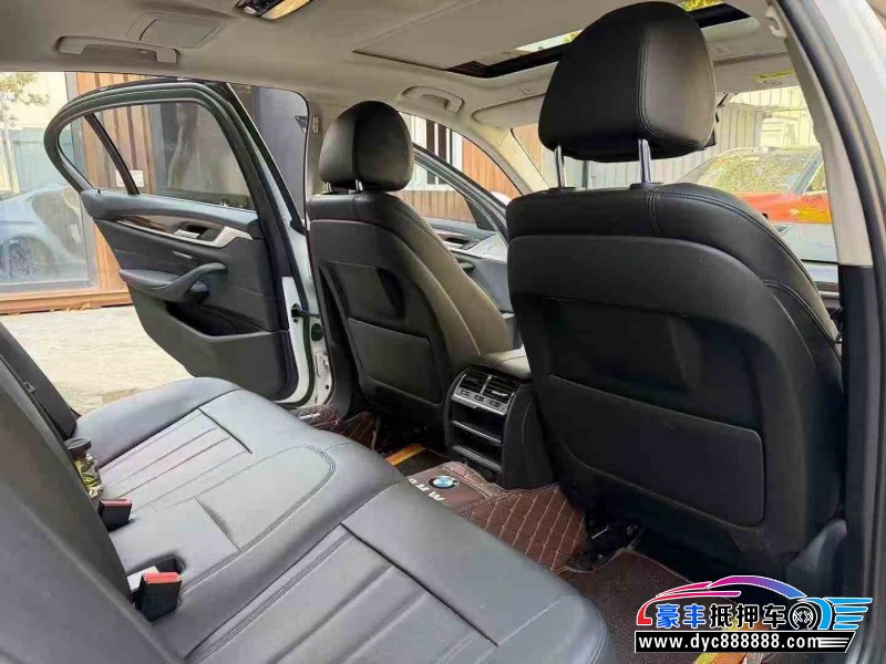 18年宝马5系轿车抵押车出售