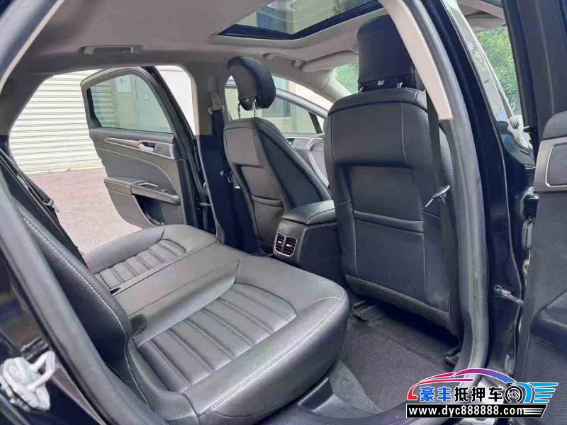 20年福特蒙迪欧轿车抵押车出售