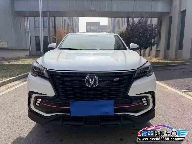 21年长安长安cs85轿车抵押车出售