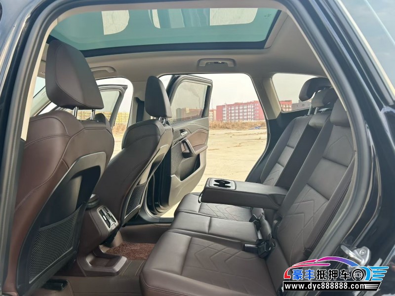 23年宝马X1轿车抵押车出售