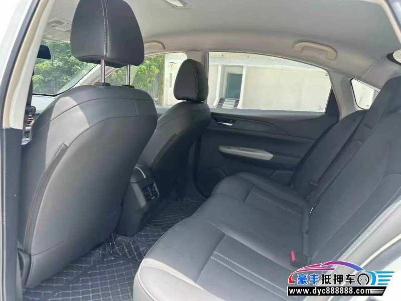 24年东风风神E70轿车抵押车出售