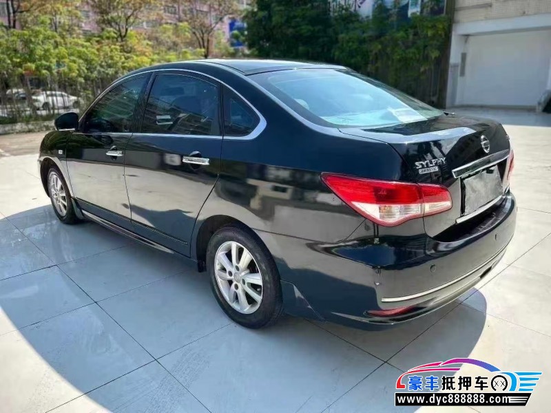 19年日产轩逸轿车抵押车出售
