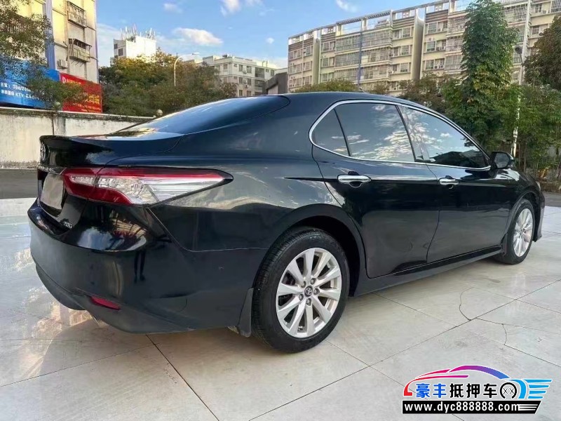 20年丰田凯美瑞轿车抵押车出售
