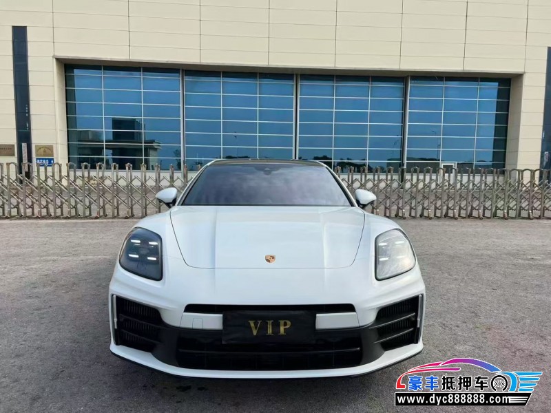 抵押车出售25年保时捷帕纳梅拉轿车