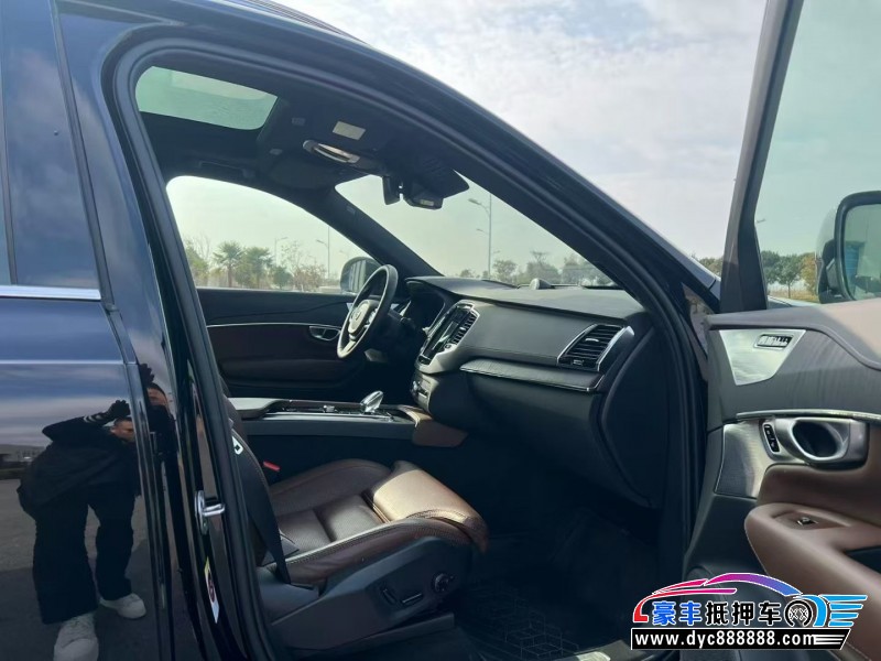 24年沃尔沃XC90轿车抵押车出售