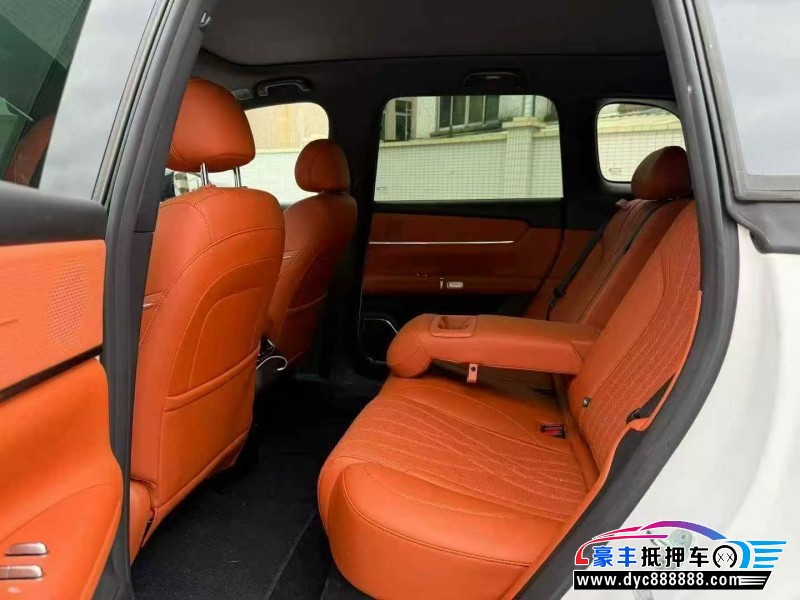 25年长安启源Q05轿车抵押车出售