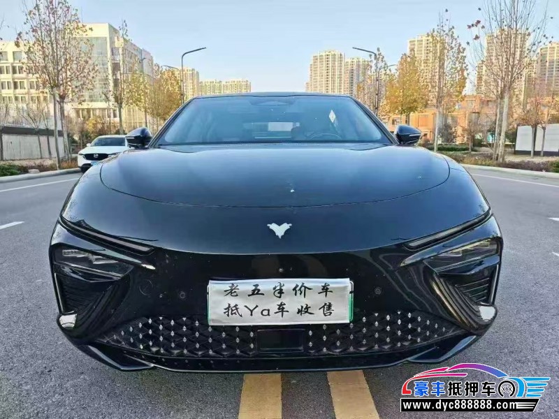 23年哪吒S轿车抵押车出售