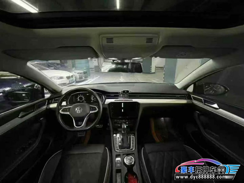 24年大众迈腾轿车抵押车出售