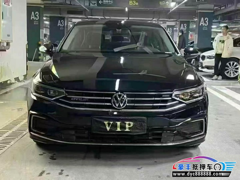 24年大众迈腾轿车抵押车出售