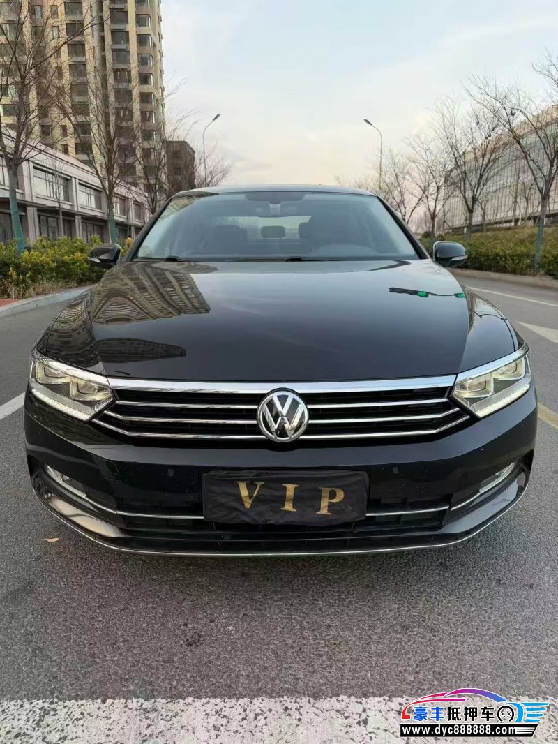 19年大众迈腾轿车抵押车出售