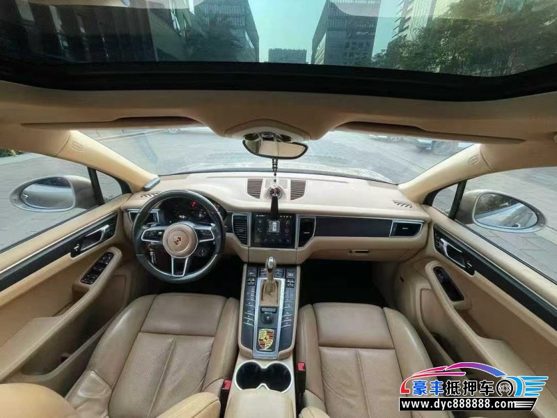 16年保时捷Macan迈凯轿车抵押车出售