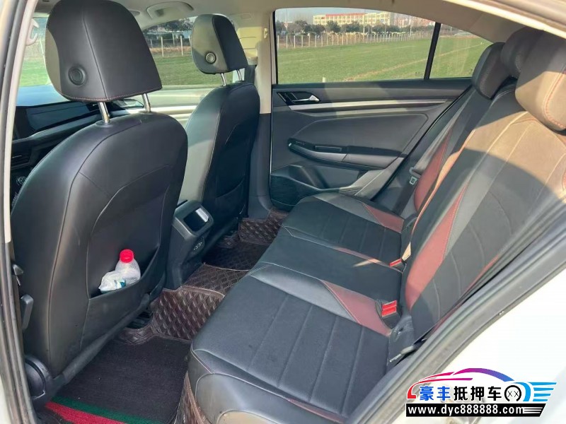 19年大众宝来轿车抵押车出售