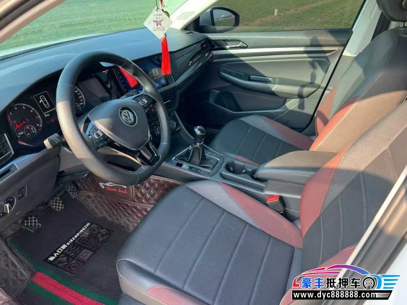 19年大众宝来轿车抵押车出售