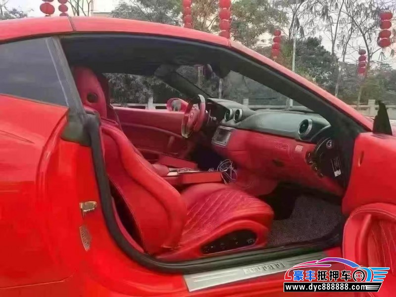 11年法拉利California轿车抵押车出售