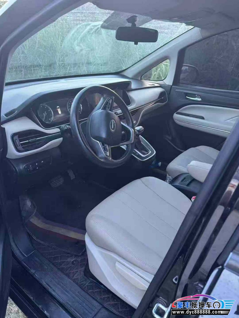 21年传祺m6轿车抵押车出售