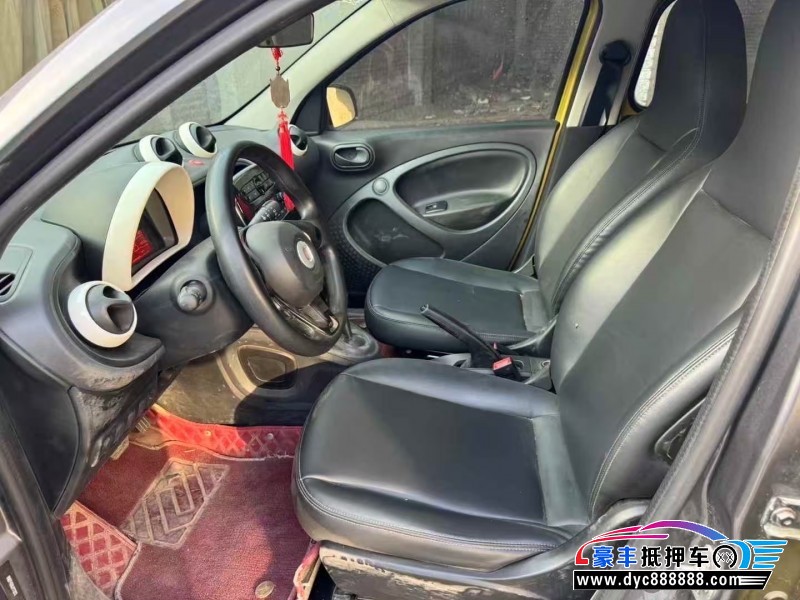 18年奔驰smart轿车抵押车出售