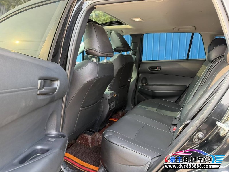 23年丰田RAV4轿车抵押车出售