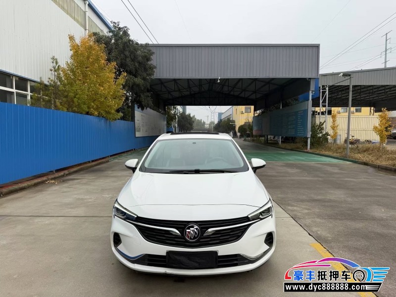 20年别克威朗轿车抵押车出售