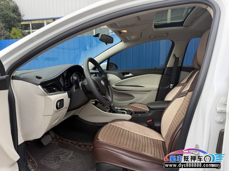 20年别克威朗轿车抵押车出售