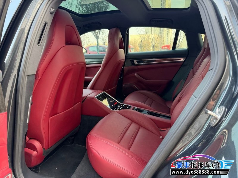 21年保时捷帕纳梅拉轿车抵押车出售