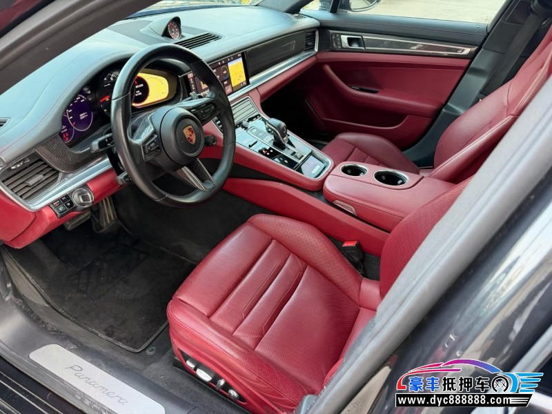 21年保时捷帕纳梅拉轿车抵押车出售