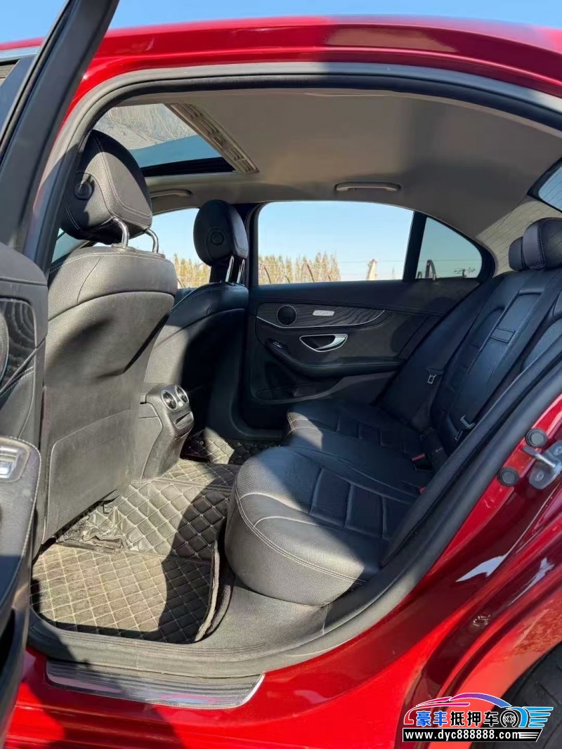 18年奔驰C轿车抵押车出售