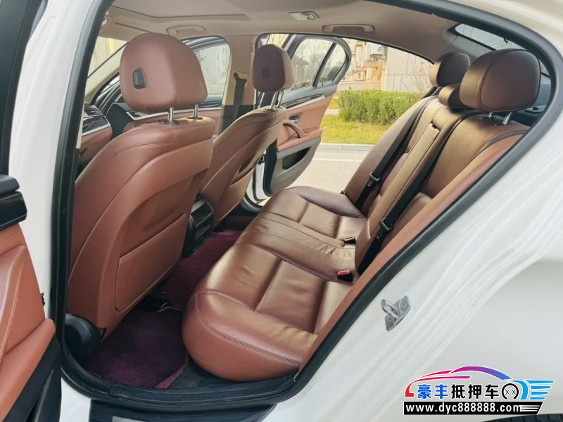 15年宝马5系轿车抵押车出售