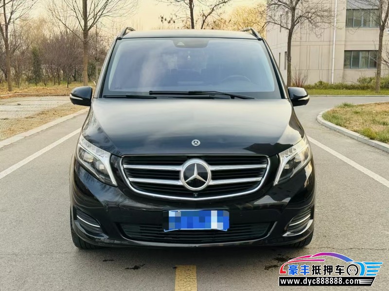 18年奔驰V轿车抵押车出售