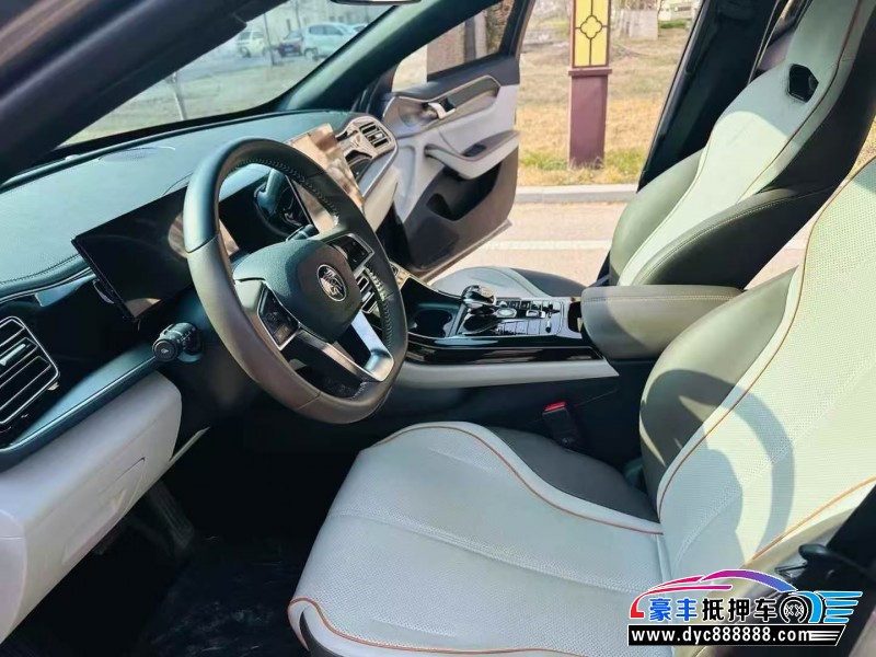 24年比亚迪秦轿车抵押车出售