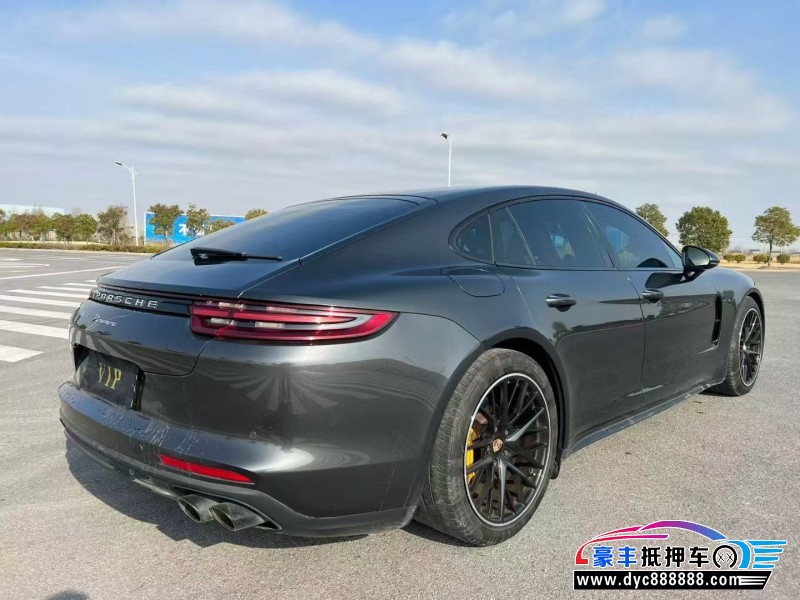 17年保时捷帕纳梅拉轿车抵押车出售