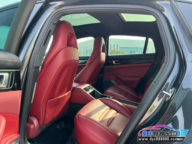 17年保时捷帕纳梅拉轿车抵押车出售