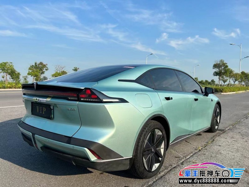 22年长安深蓝SL03轿车抵押车出售