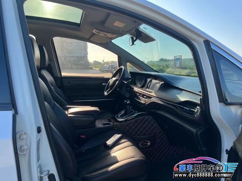 19年传祺m6轿车抵押车出售