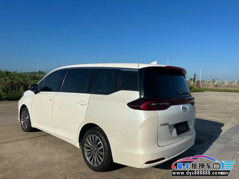 19年传祺m6轿车抵押车出售