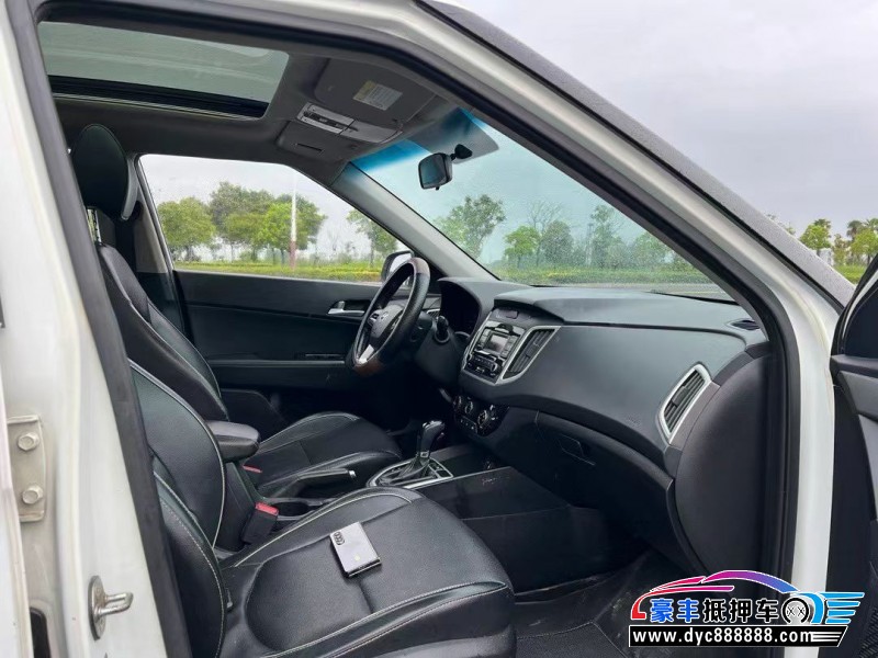 18年现代ix25轿车抵押车出售