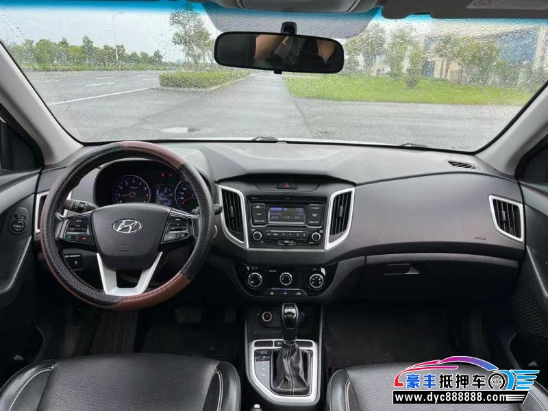 18年现代ix25轿车抵押车出售