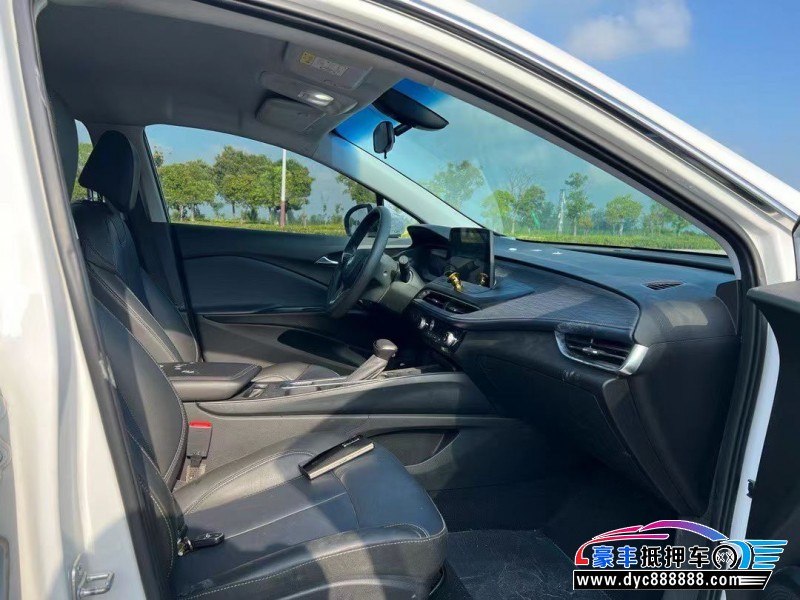 24年别克微蓝轿车抵押车出售