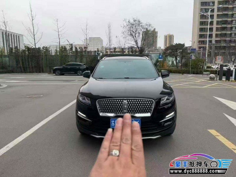 抵押车出售19年林肯MKC轿车