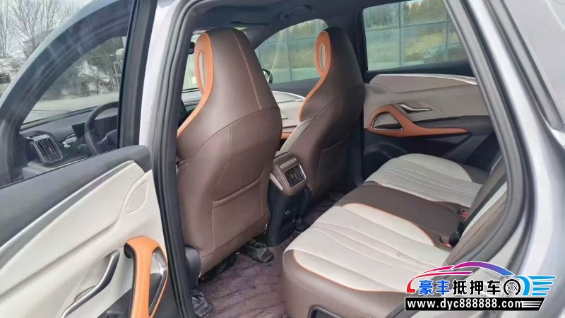 23年比亚迪宋轿车抵押车出售