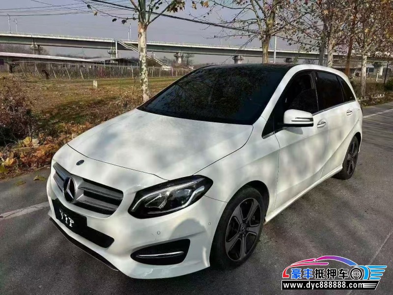 18年奔驰B轿车抵押车出售