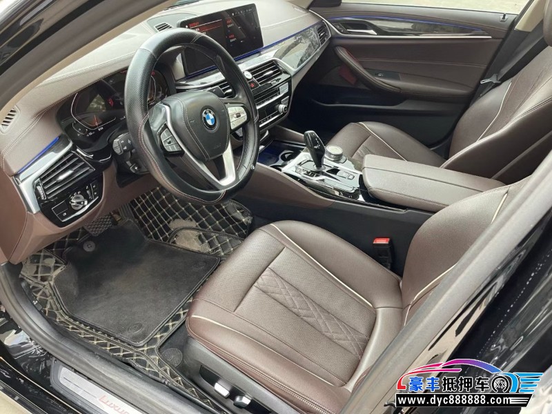 22年宝马5系轿车抵押车出售