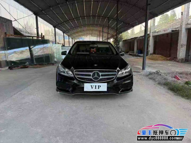 15年奔驰E轿车抵押车出售