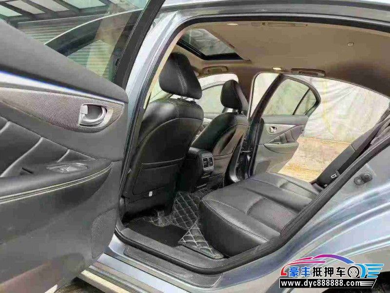 18年英菲尼迪Q50L轿车抵押车出售