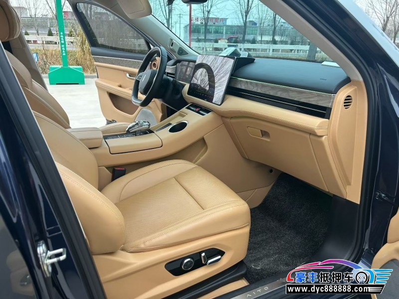 22年华为问界轿车抵押车出售