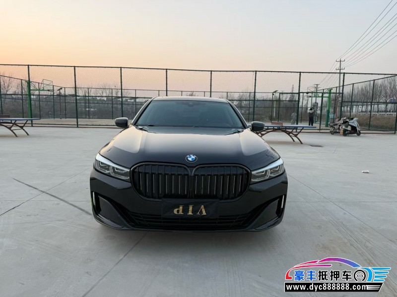 21年宝马7系轿车抵押车出售