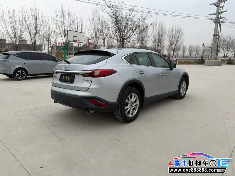 17年马自达CX-4轿车抵押车出售