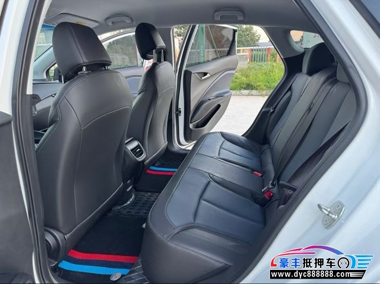 23年别克微蓝轿车抵押车出售