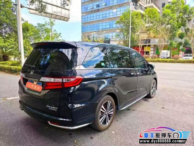 21年本田奥德赛轿车抵押车出售
