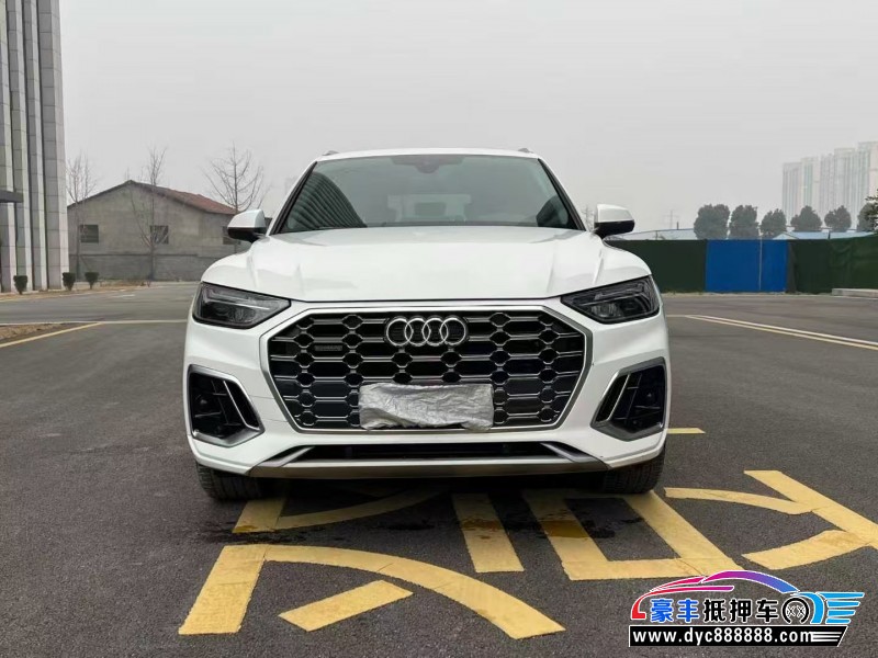 23年奥迪Q5轿车抵押车出售